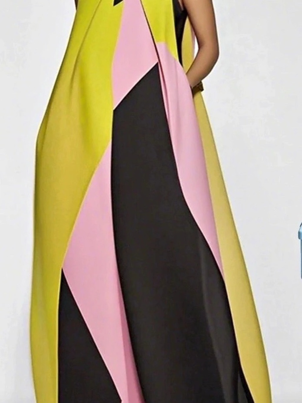 Uoozee Color Block Maxi Dress Size Small - has pockets, ladies!